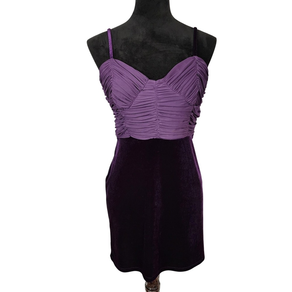 ASOS Luxe Size 8 Purple Velvet Bodycon Dress Ruched Sweetheart Bodice Cocktail